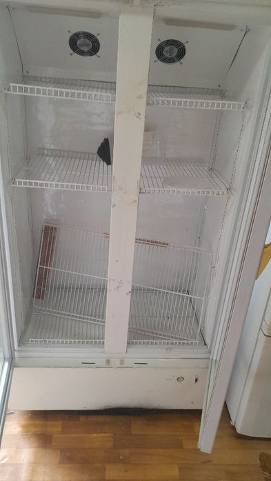 Холодильники бу  работаиет