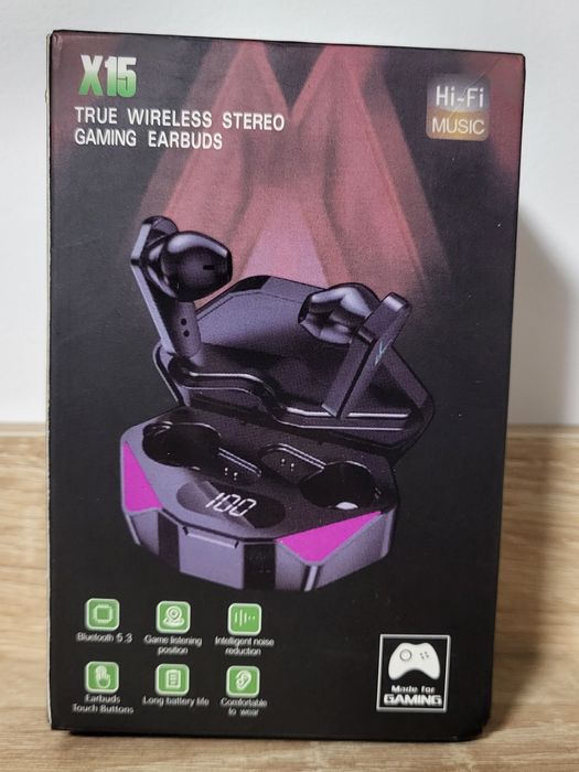 Vând căști bluetooth de Gaming