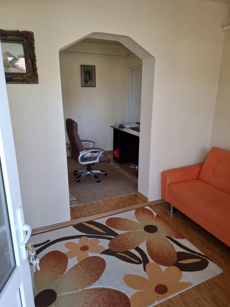 Casa de vanzare langa toroc