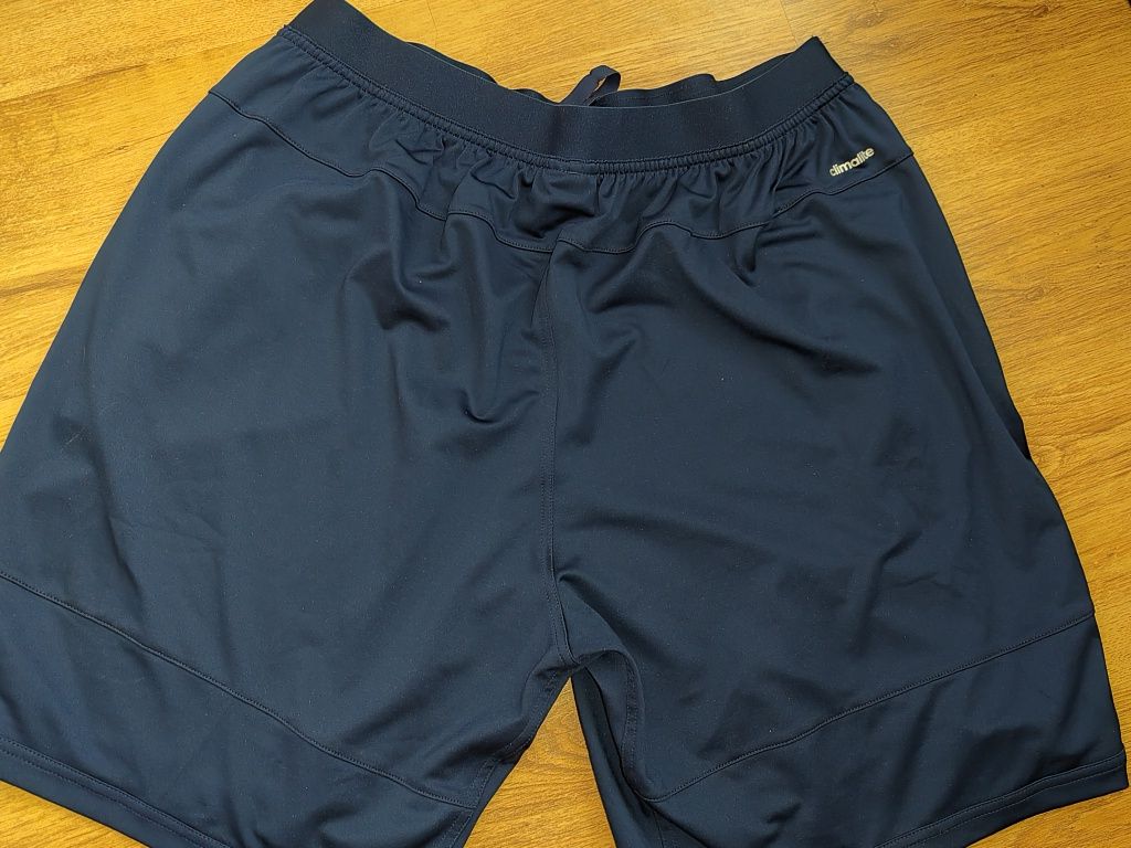 Нови мъжки къси панталони adidas, champion