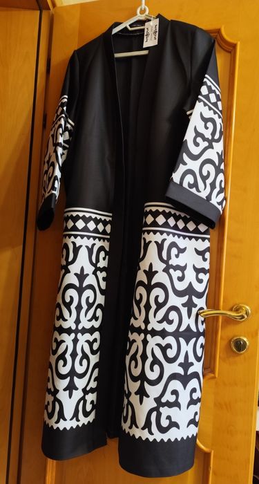 Продам новый шапан, 56 размер