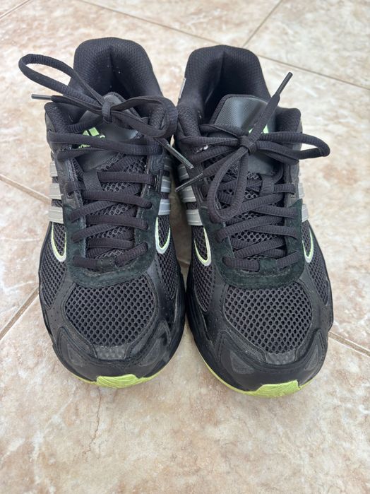 Adidas маратонки