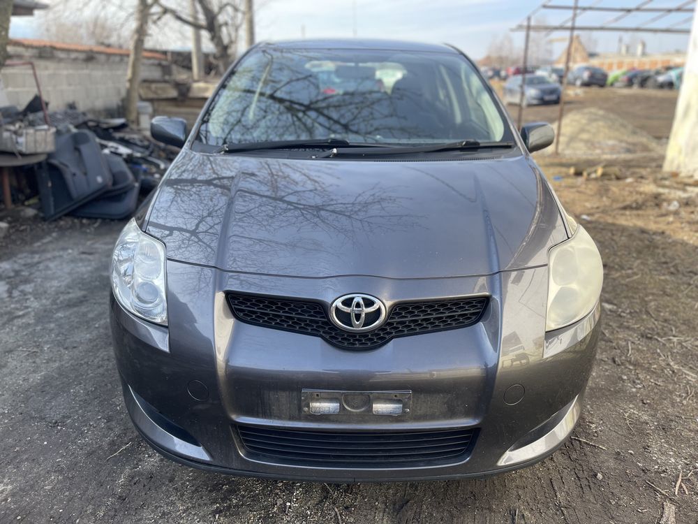 На Части Toyota Auris 2.0 D-4D 126к.с дизел 2007г.