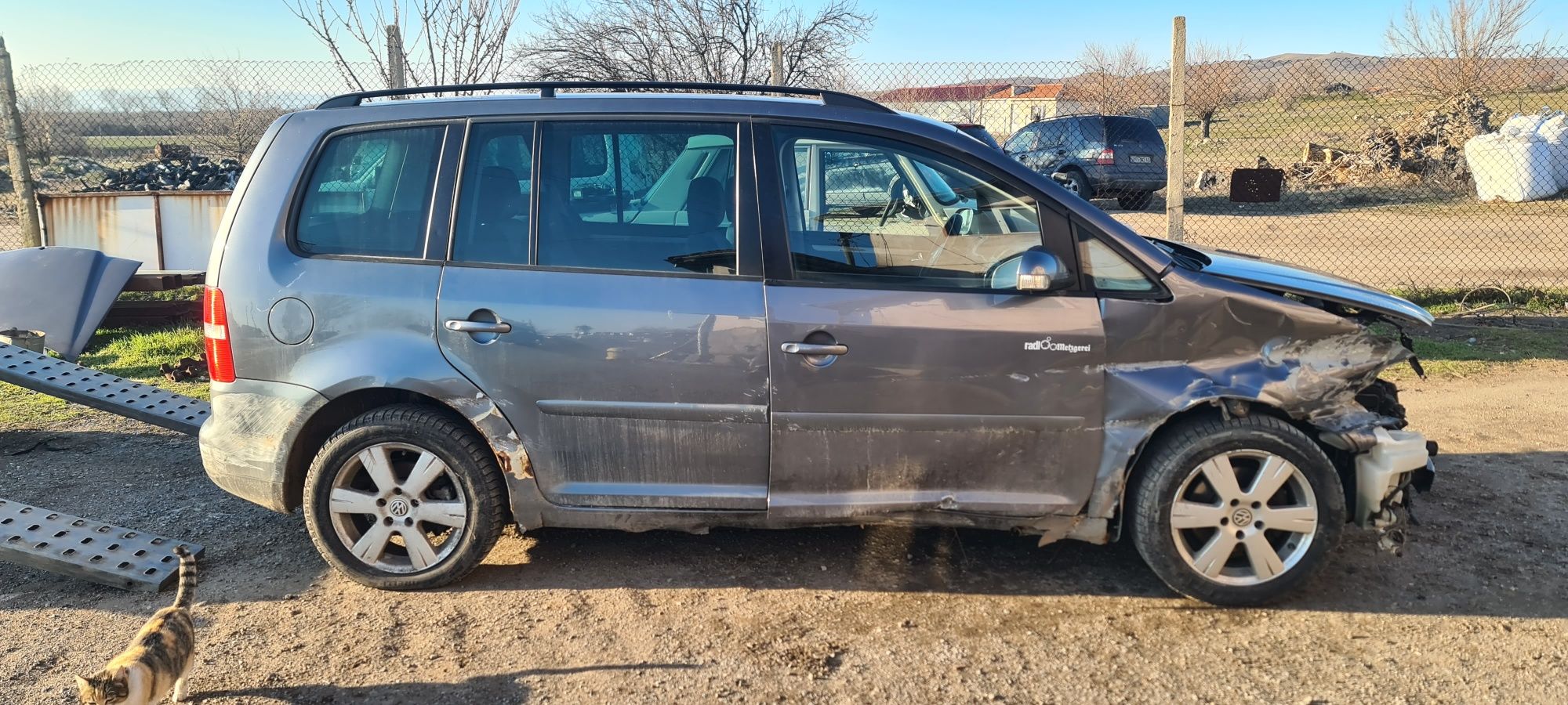 Volkswagen Touran (2.0TDI 140hp 6ск.) На части