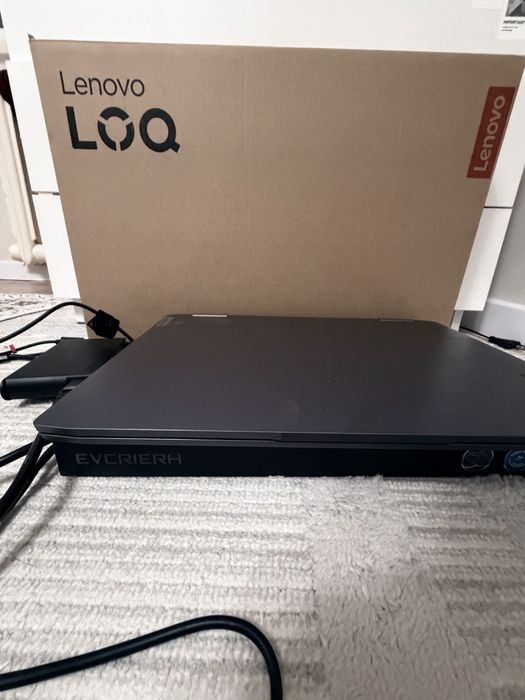 продоется ноутбук от lenova