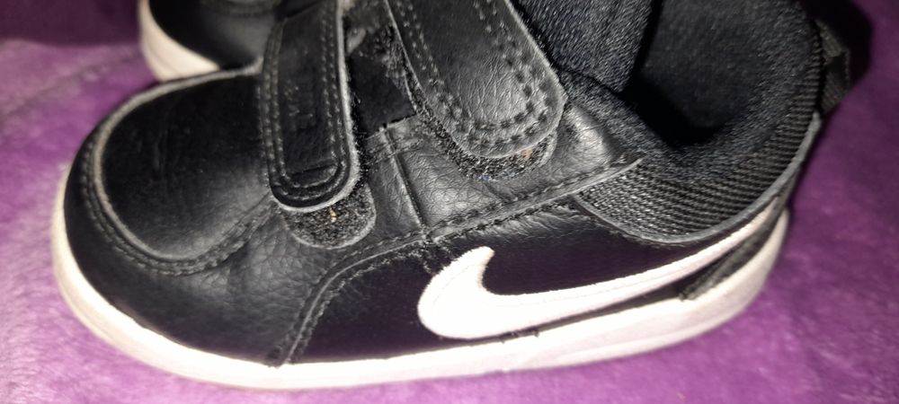 Adidasi 22 piele nike