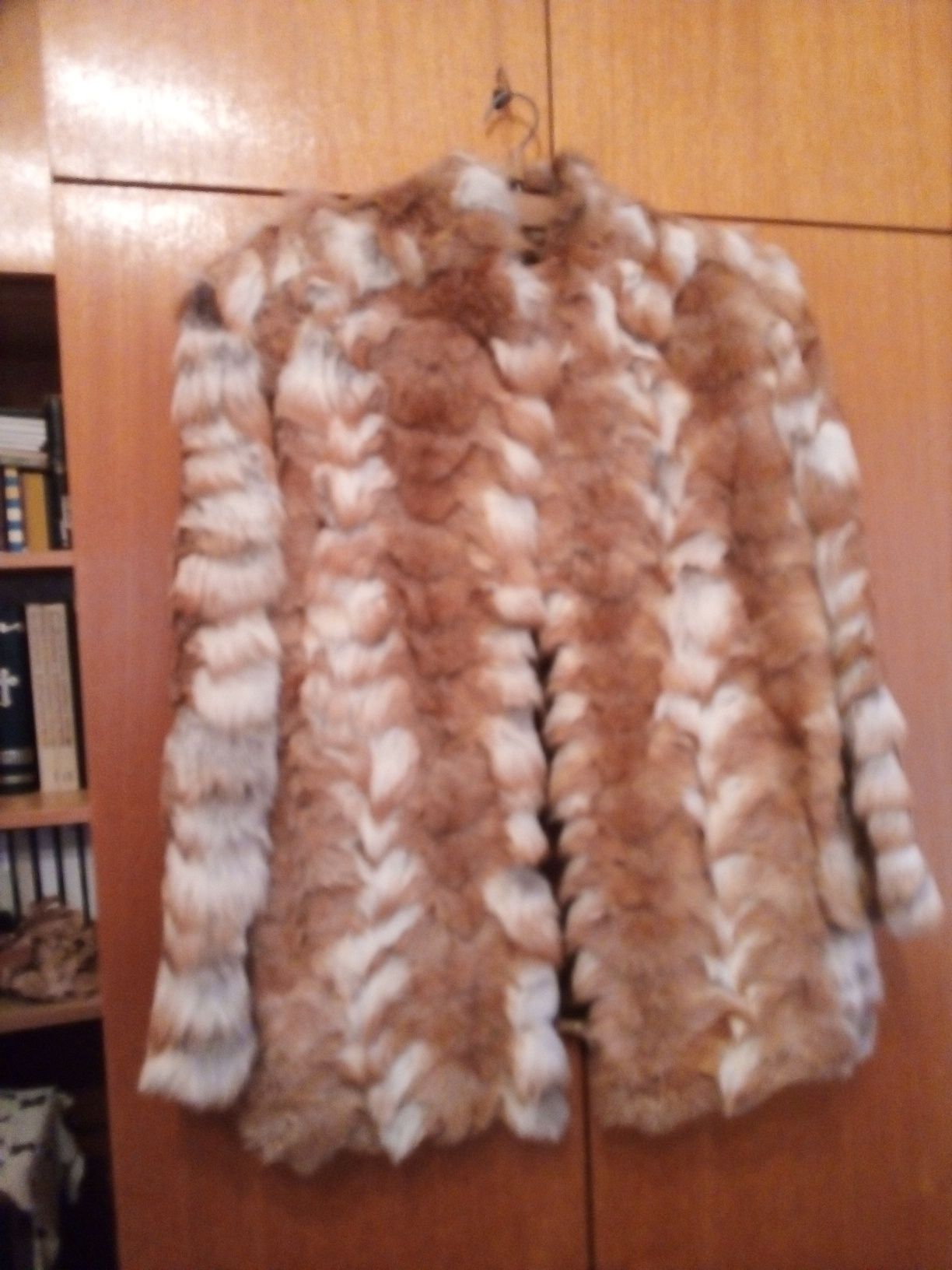 Зимни якета, мъжки и дамски+пролетно-есенни якета+Дамско палто лисица
