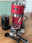 Espressor Delonghi Dedica + Rasnita Bosch