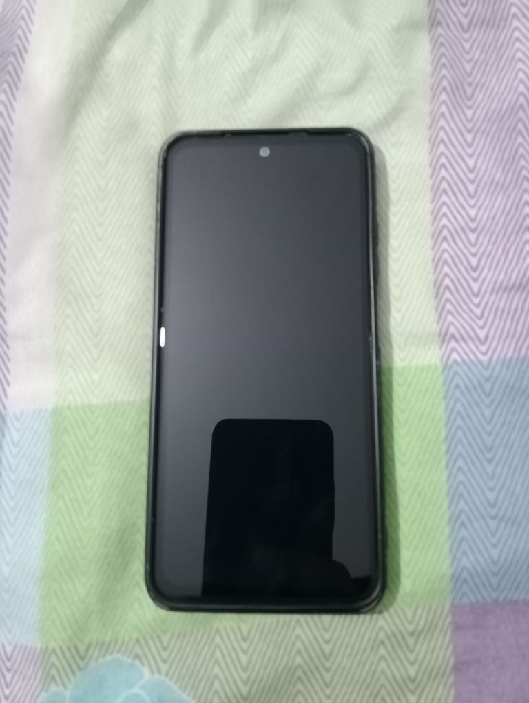 Продам телефон Redmi