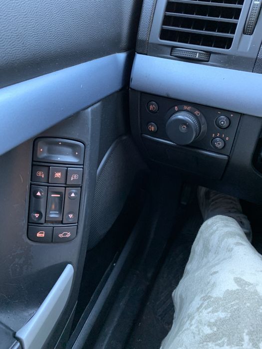 Opel Vectra C 2.2CDTI Pachet GTS