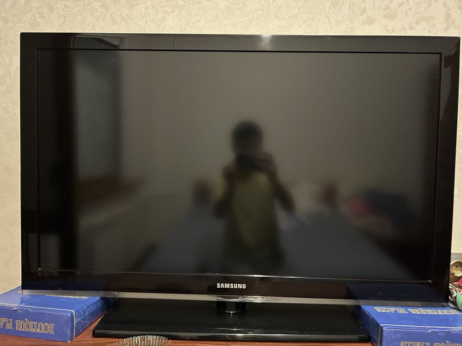Samsung телевизор