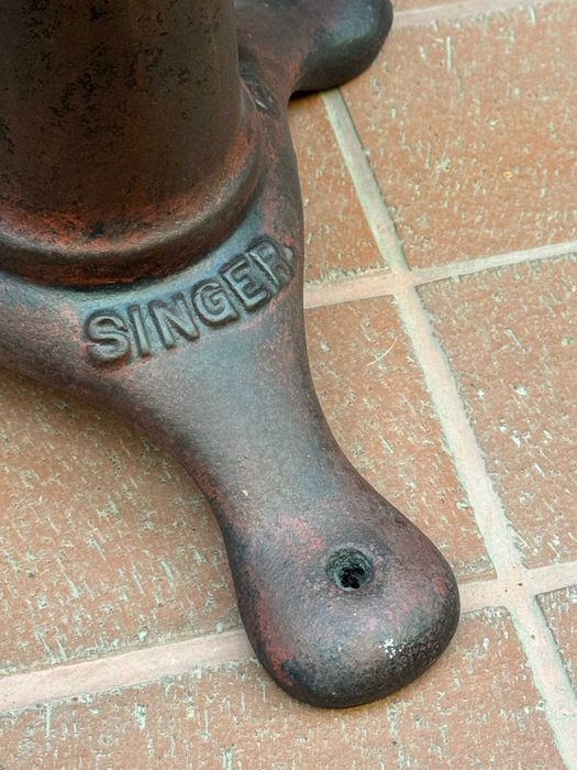 Работен стол, Singer stool, 1920'