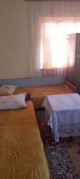 Къща в село Леново