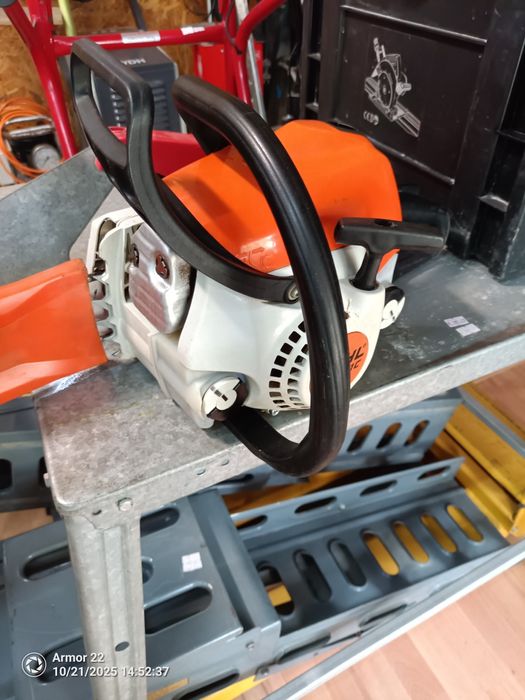 Моторен трион STIHL MS 211 C-BE
