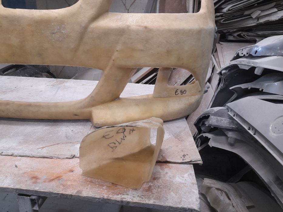 Bara spoiler praguri matrite Bmw e90 e91 nonfacelift