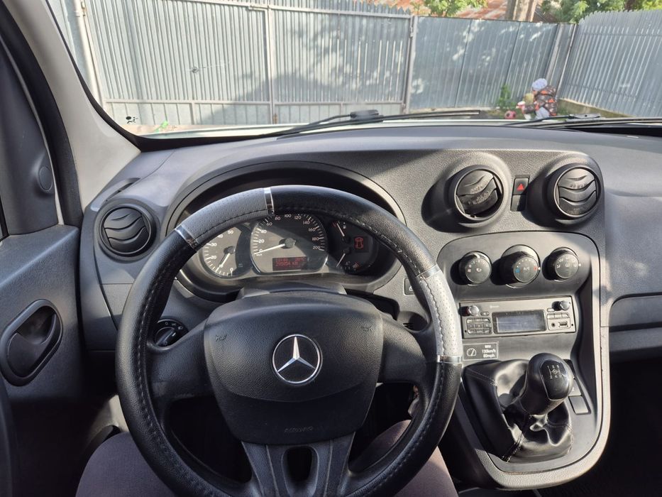 Vând Mercedes Citan