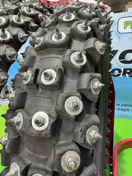 Set Anvelope Gheata Zapada Iarna Cuie Cross Enduro Offroad Teren Tepi