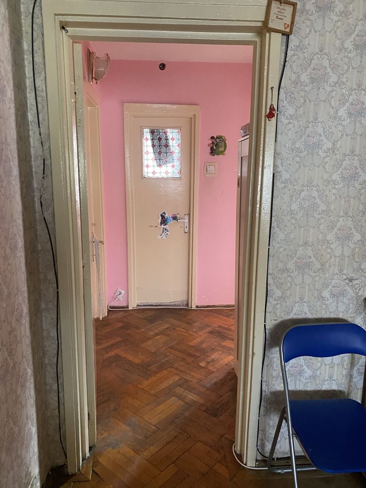 Vand apartament 3 camere