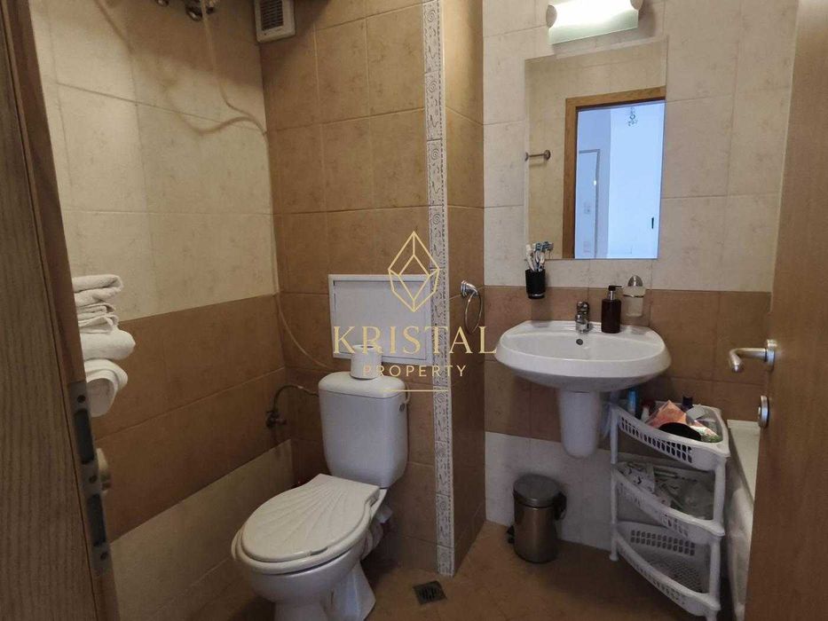 Продава се Двустаен апартамент в к.к. Слънчев бряг - 56 кв.м за 1474 €/кв.м - Снимка #11