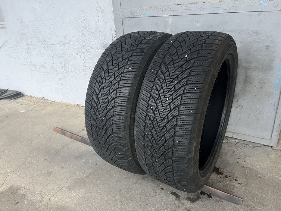 2 бр. зимни гуми 235/45/19 Arivo DOT 2322 6,8 mm