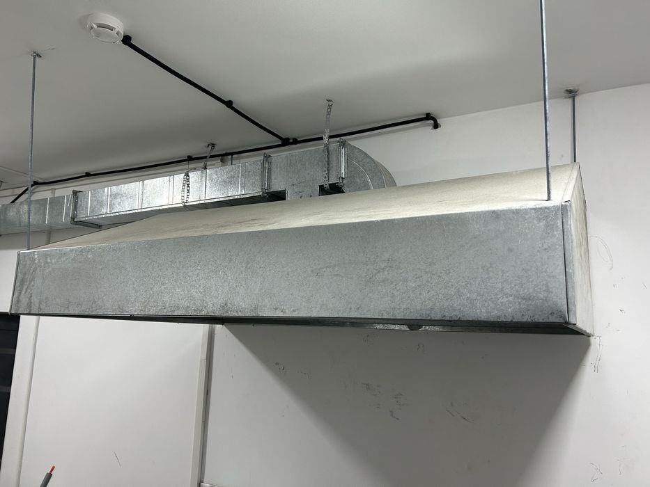 Продам новую вытяжку