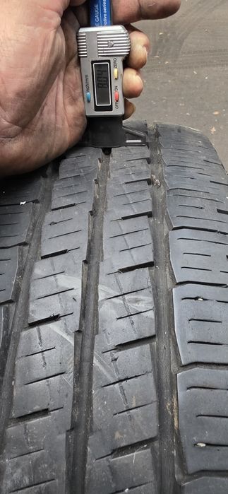 Гуми 2бр 205/65/16с - 1бр- 99лв