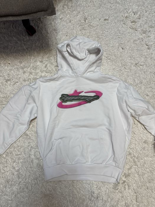 oferta 3 tricouri si un hanorac