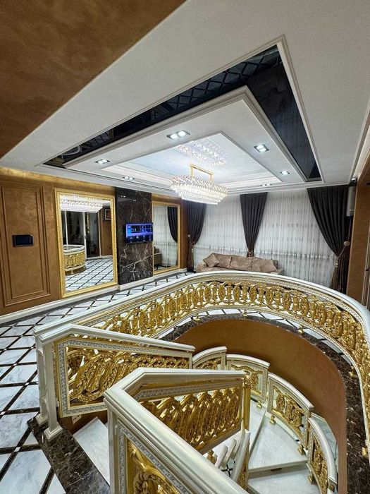 ПРОДАЕТСЯ 5/7-8/8 200м2 на: Метро "Мирзо Улугбек: парк Гафура Гуляма