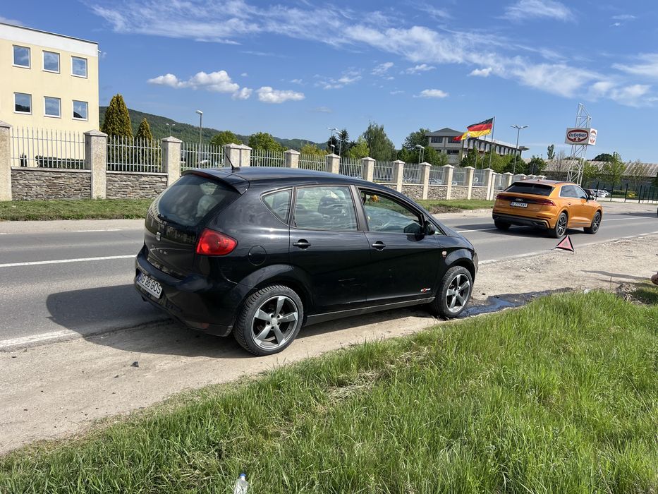 Dezmembrez seat altea 2013 motor 2,0 cfh