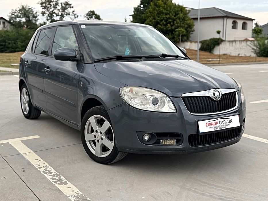 SKODA FABIA AN2010 Nou Adus 1.4 i Clasic Climatronic Xenon Jante Top