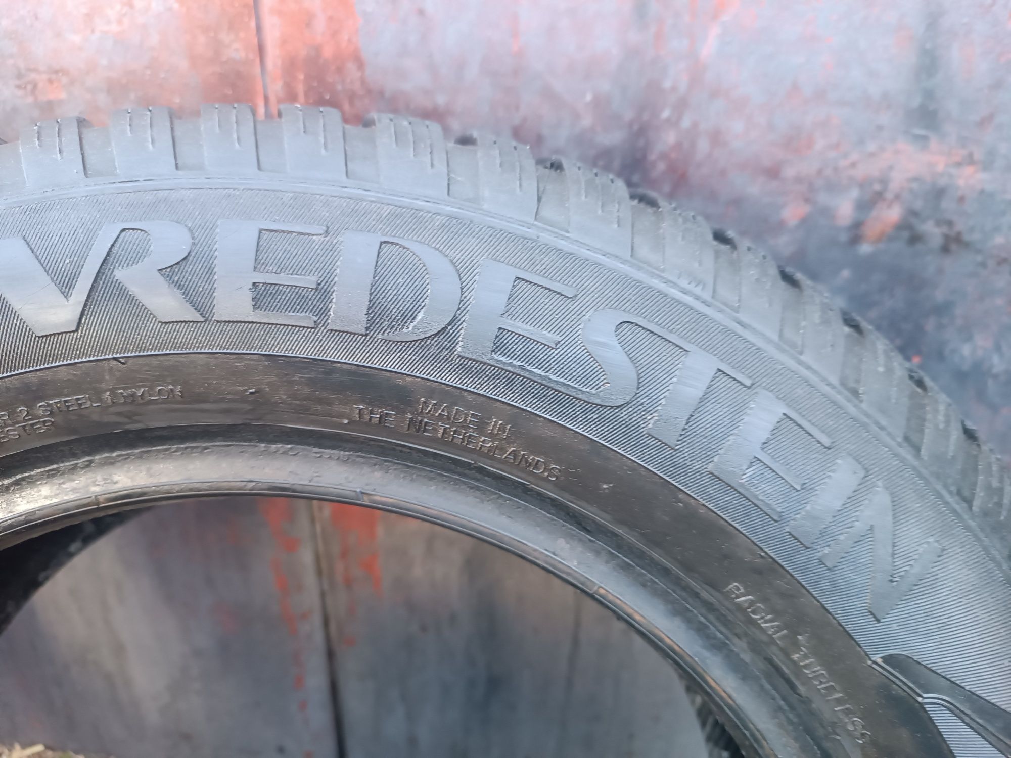185/65/14 Vredestein
