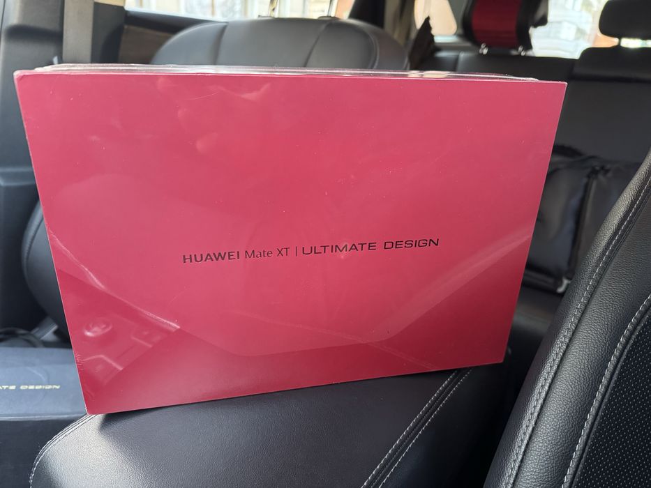 Huawei Mate XT Ultimate