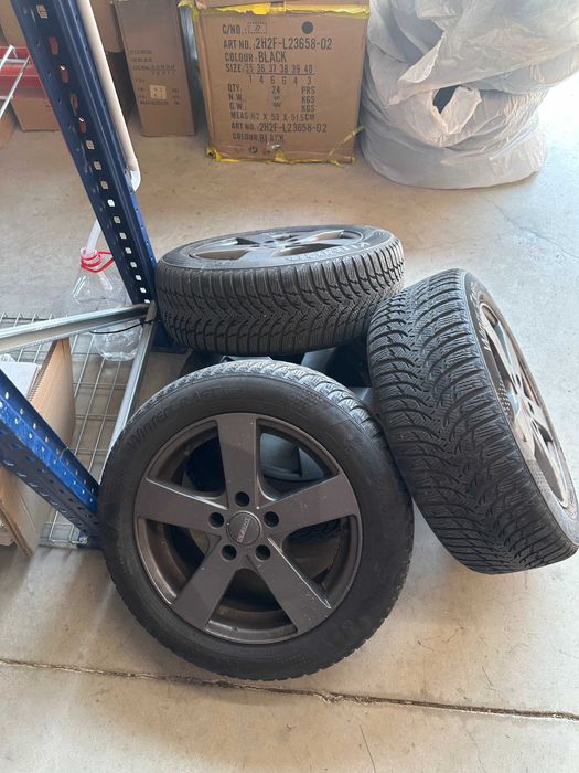 Vând set jante aliaj + anvelope de iarnă – București, Sector 6