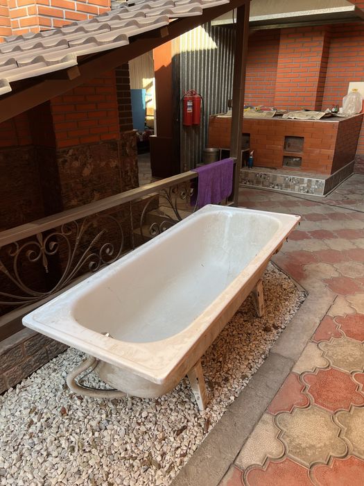 продам ванну по дешевки