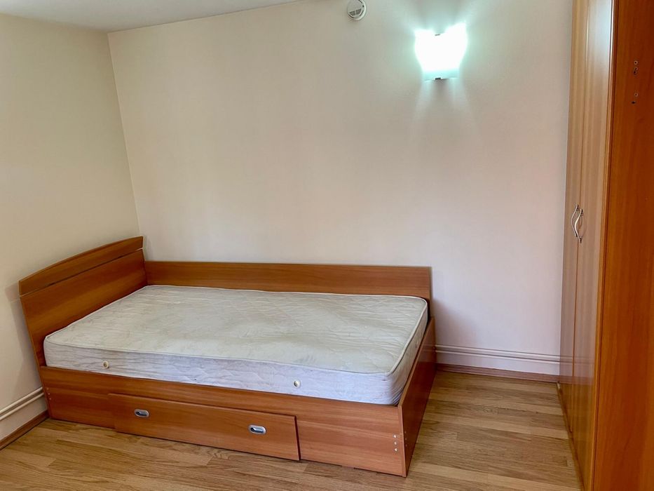 Apartament 5 camere Poiana Campina, cazare pentru muncitori