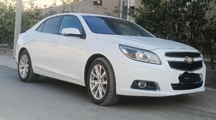 Malibu 1/3 pazitsiya sotiladi oq jumchuk