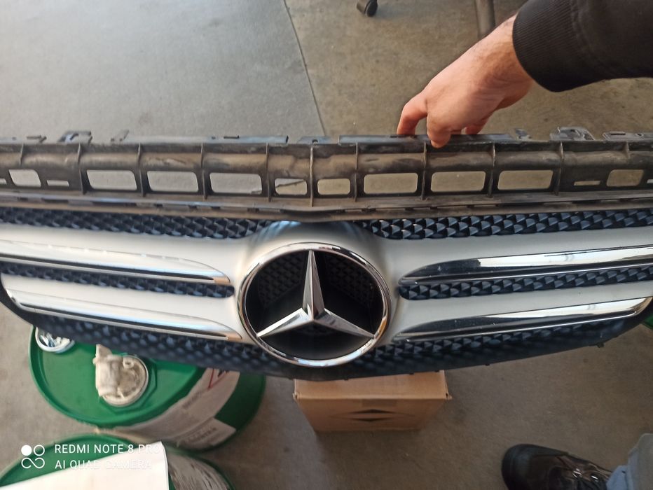 Решетка w213 оригинална