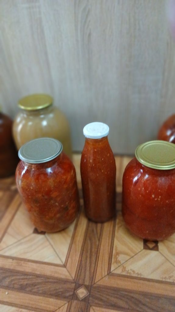 Продам домашние соленья, варенье.