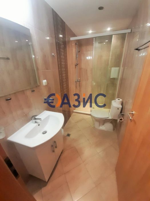 Продава се Двустаен апартамент в к.к. Слънчев бряг - 52 кв.м за 1116 €/кв.м - Снимка #5