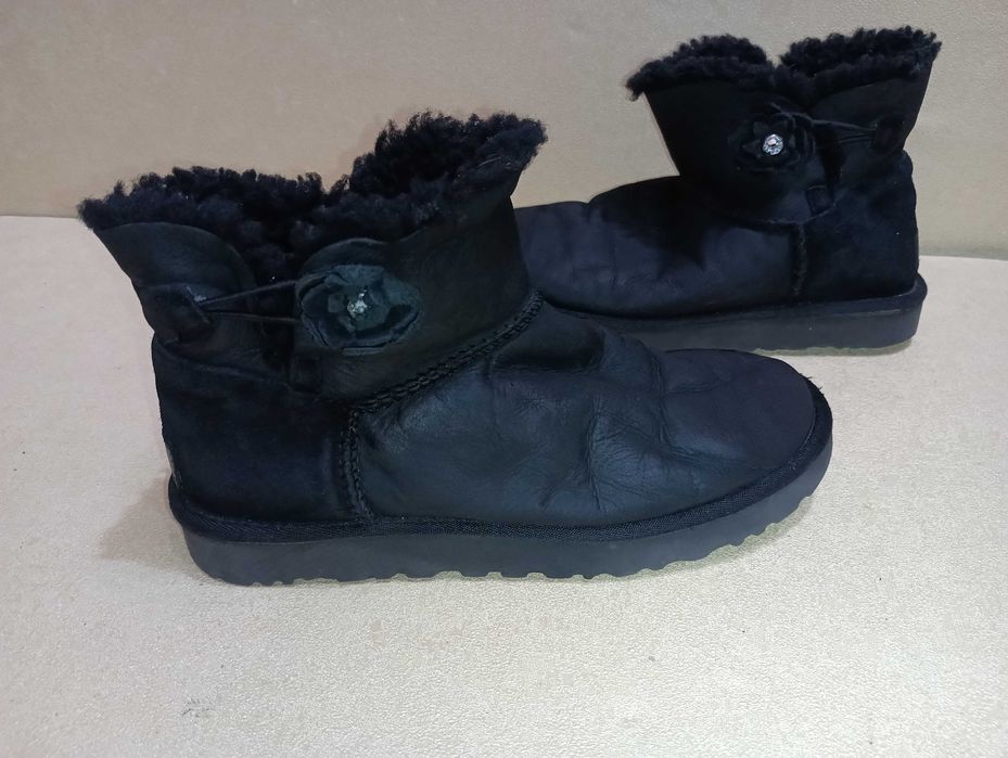боти UGG лимитирана серия N 38 - 45 лв