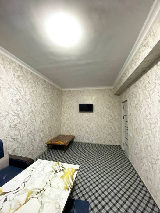 Yunusobod metro yonida