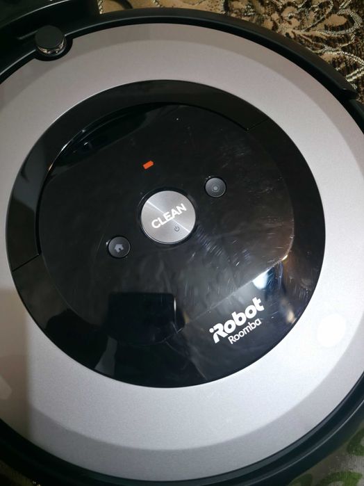 Aspirator robot roombo  E5