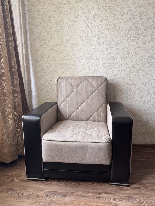 Продам кресло бу