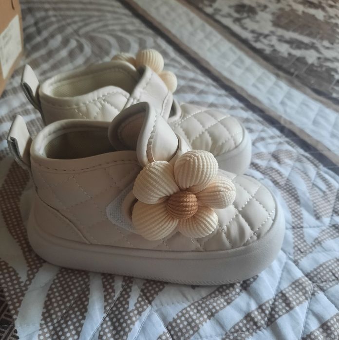 Мягкие ботинки 24 размера