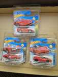 Cele 3 Ferrari HotWheels Mainline 2025