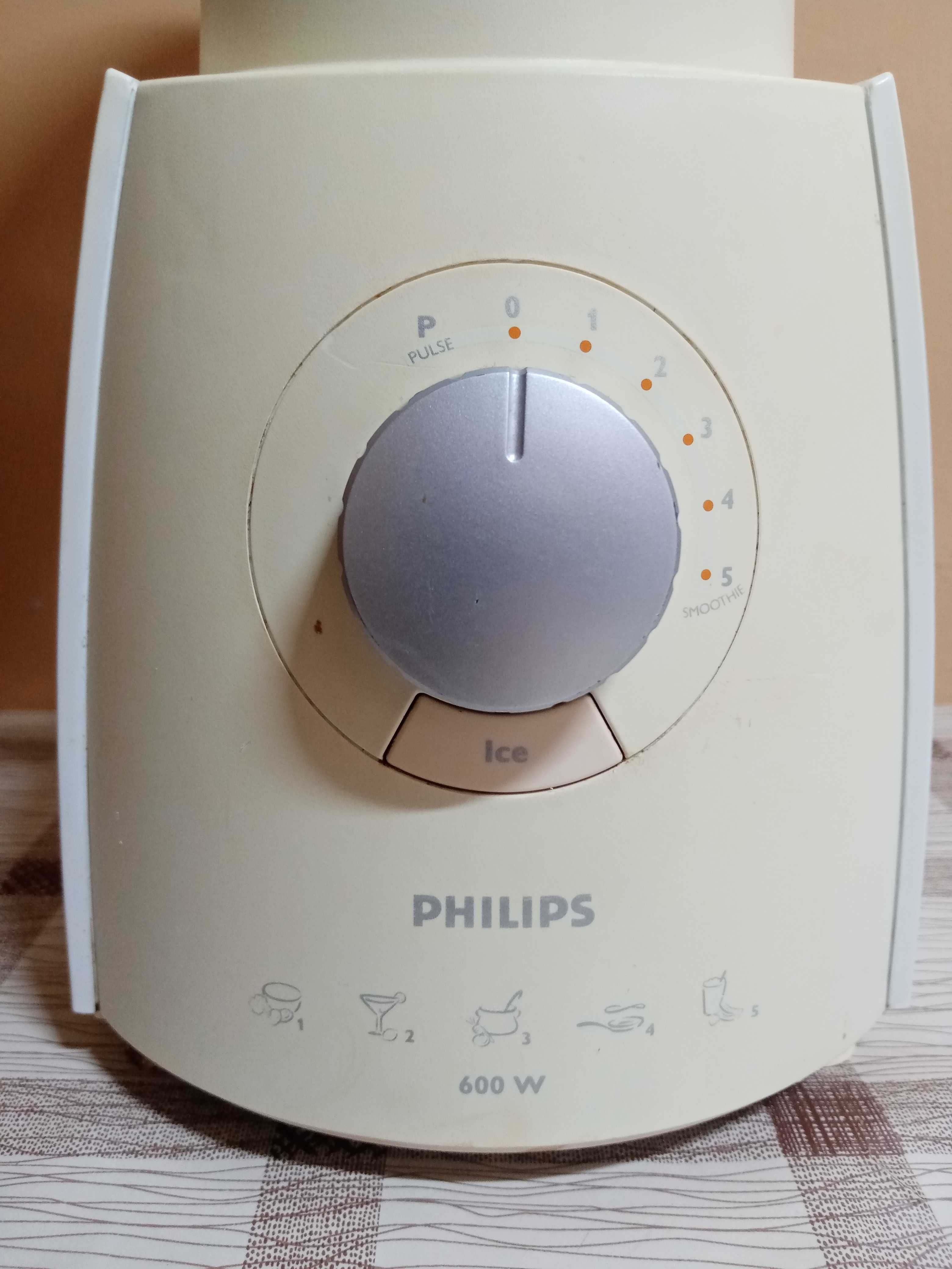 Vand Blender Philips 600W,5 setari de viteza ,bol gradabil