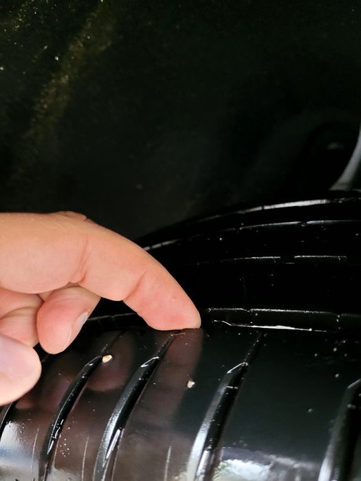 Set anvelope vară Bridgestone Alenza 225/55 R19 99V ca noi! Dot 4224