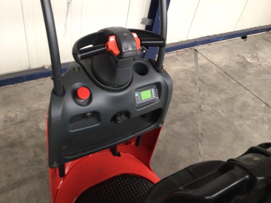 Електрическа палетна количка Linde N20