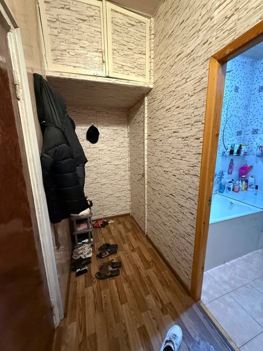 Продаётся квартира Чиланзар 21 квартал 1/4/4 панель 1,5 ×3