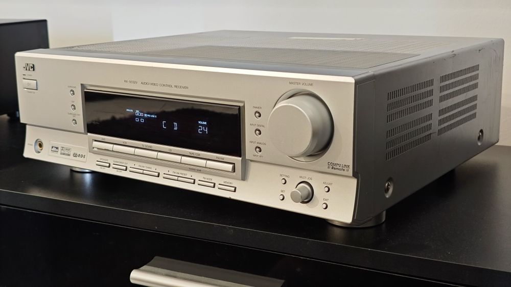 Amplituner JVC RX-5032V   5.1 , intrare  optică ,100W